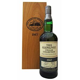 Glenlivet - 33 year old Cellar Collection Single Malt Scotch 1967