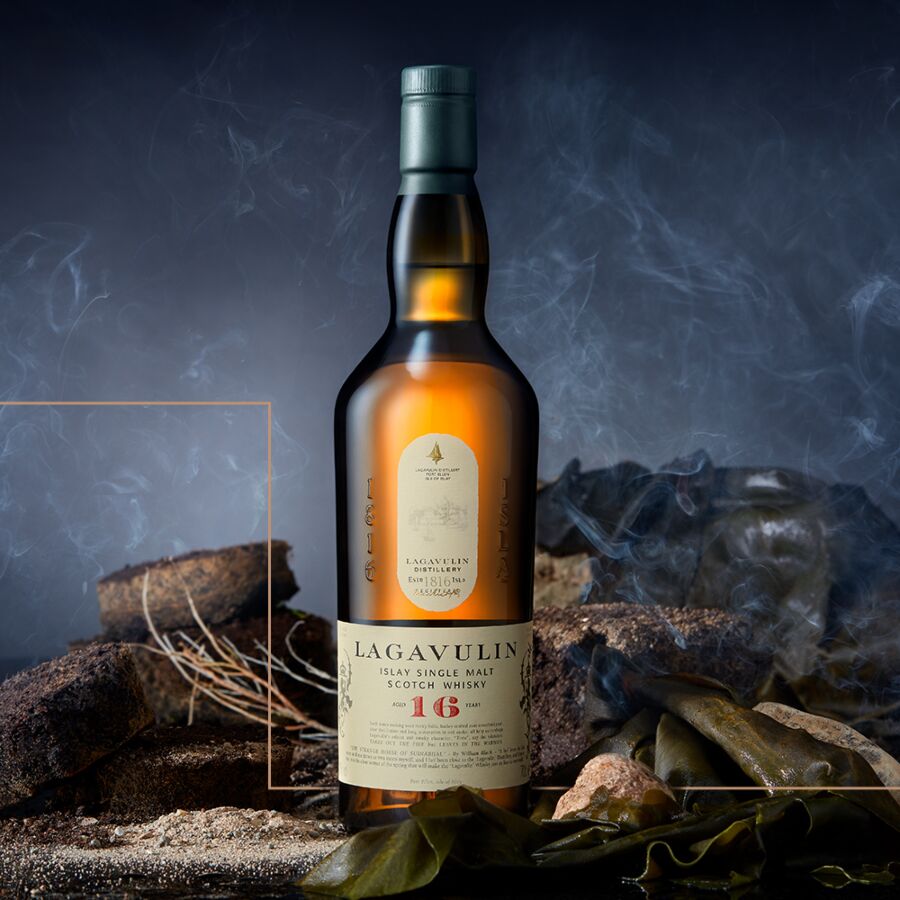 Lagavulin 16 Year Old Islay Single Malt Scotch Whisky 70cl | 43