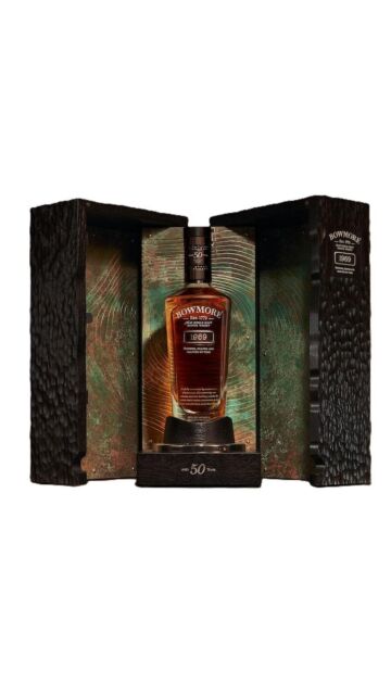Bowmore - Islay Single Malt Scotch 1969 50 year old Whisky