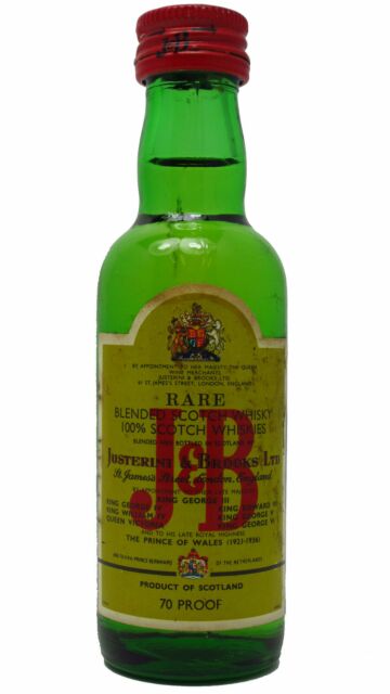 J&B - Rare Blended Scotch Whisky Miniature (Old Bottling)