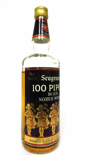 Seagram's - 100 Pipers Whisky
