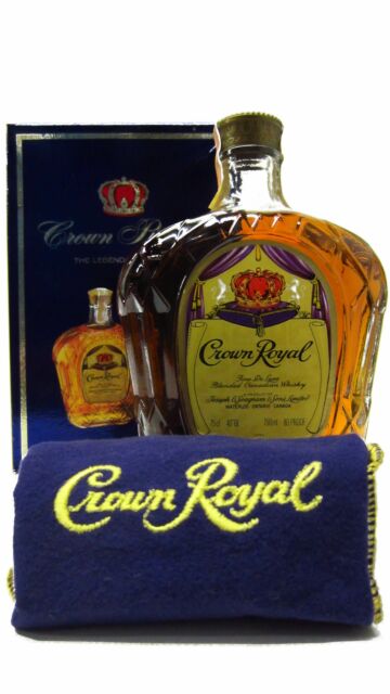 Crown Royal - Fine Deluxe Blended Canadian Whisky (1980's Bottling) (75cl)