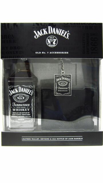 Jack Daniel's - Old No. 7 Tennessee Whiskey Leather Wallet & Keyring Gift Pack
