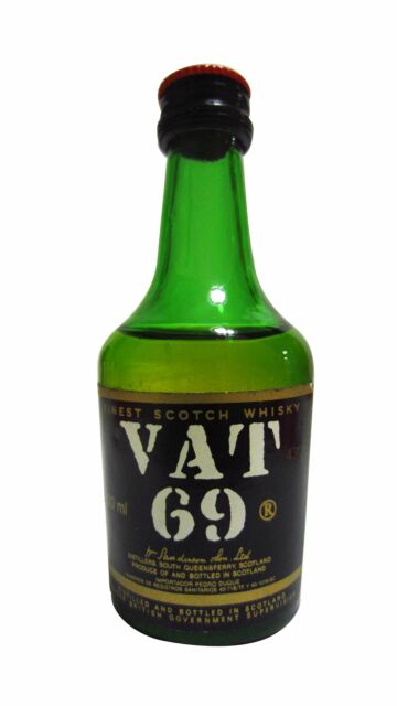 VAT 69 - Finest Scotch Whisky Miniature (Old Bottling)