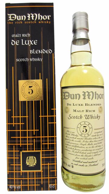 Dun Mhor - De-Luxe Blended Scotch 5 year old Whisky