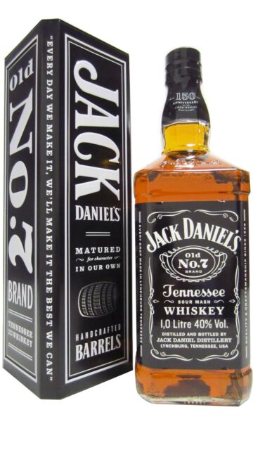 Jack Daniel's - Old No. 7 Tennessee Whiskey & Gift Tin (1 Litre)