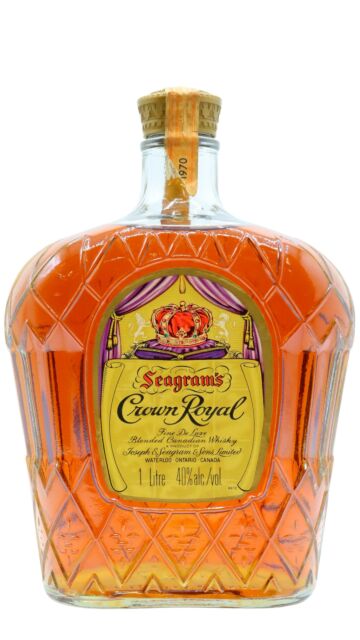 Crown Royal - Fine Deluxe Blended Canadian Whisky (1970's Bottling) (1 Litre)