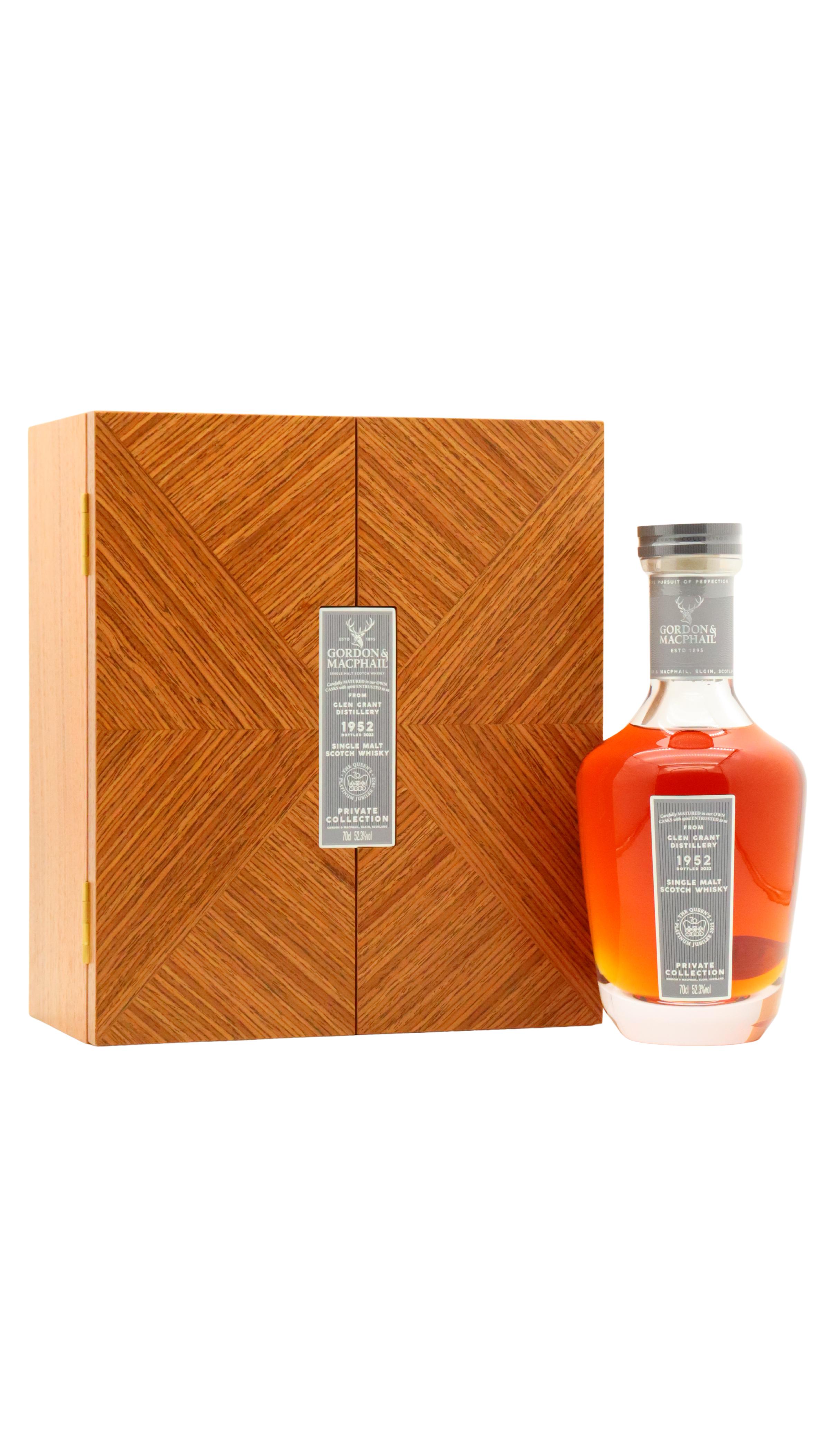Glen Grant Queen Elizabeth's Platinum Jubilee Gordon & Macpha 1952 70 Year Old Whisky