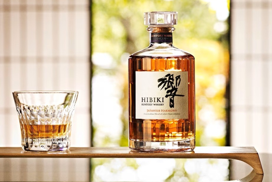 Always refined and beautifully balanced, Japanese whisky can range from light and floral to rich and complex.